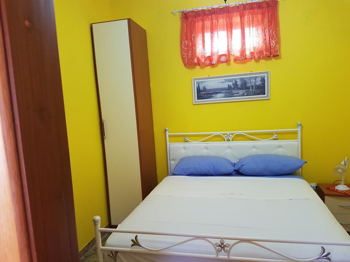 Vila Casevacanze Mare Mongiove Exteriér fotografie